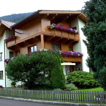 Haus Christl Apartment Aschau Im Zillertal ภายนอก รูปภาพ