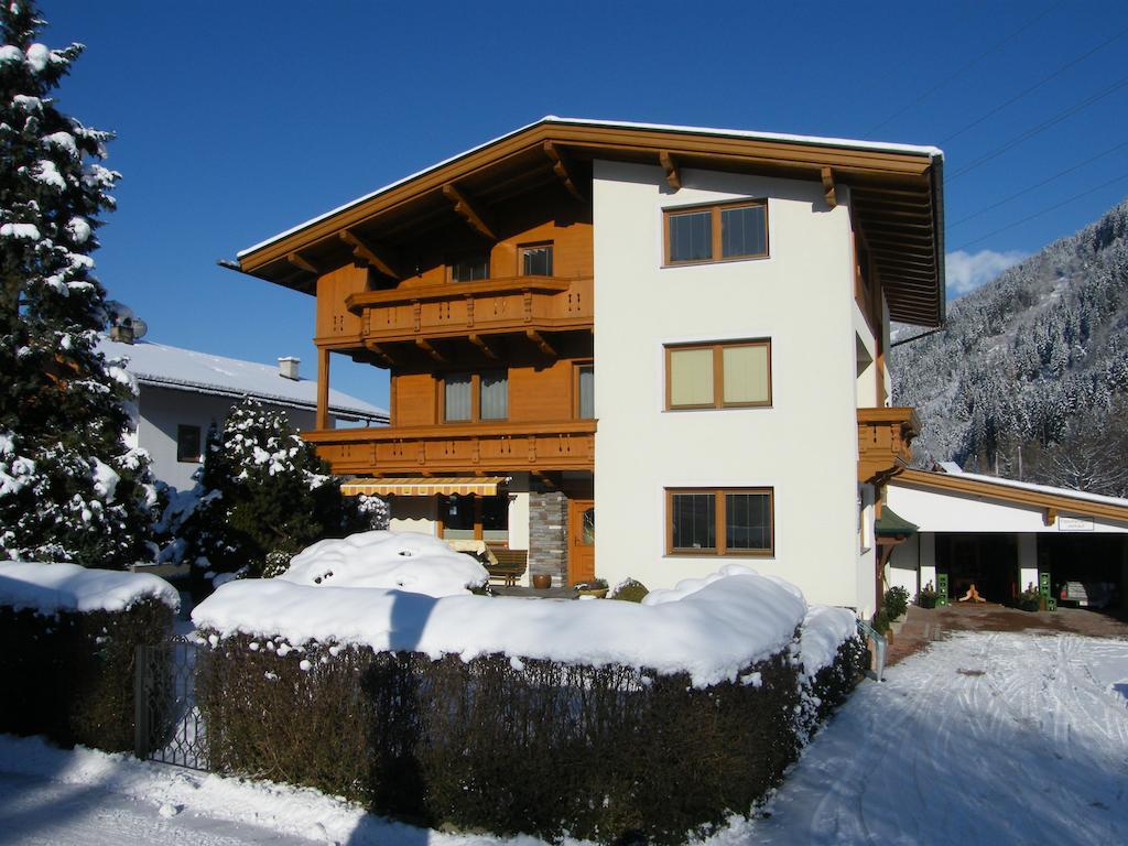 Haus Christl Apartment Aschau Im Zillertal ภายนอก รูปภาพ